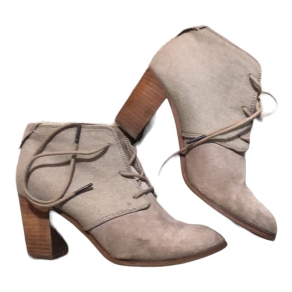 Toms Women's Beige Ankle Booties - Picture 5 of 6